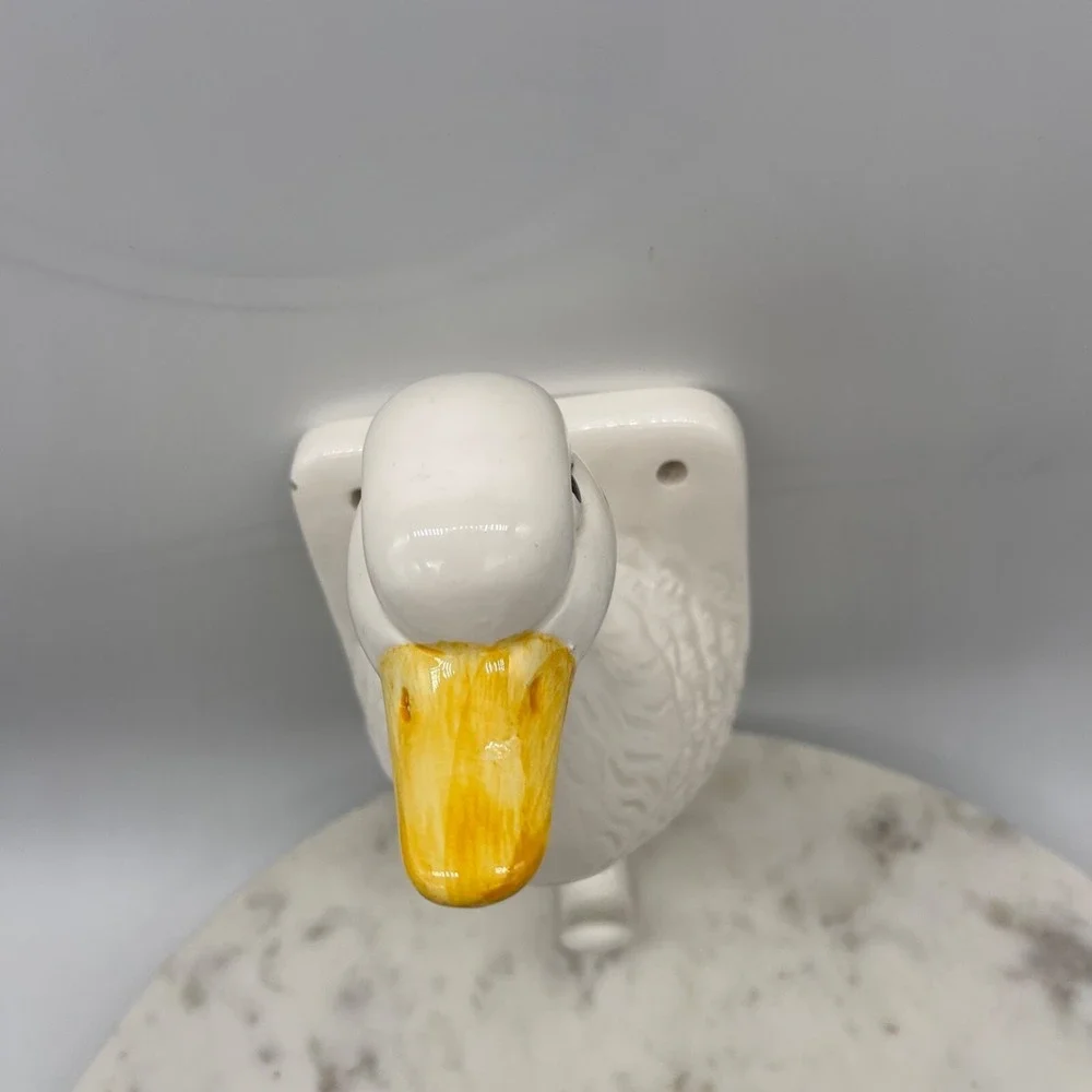 Vintage White Ceramic Duck Head Yellow Beak‎ Towel Holder Wall Mount Hanger